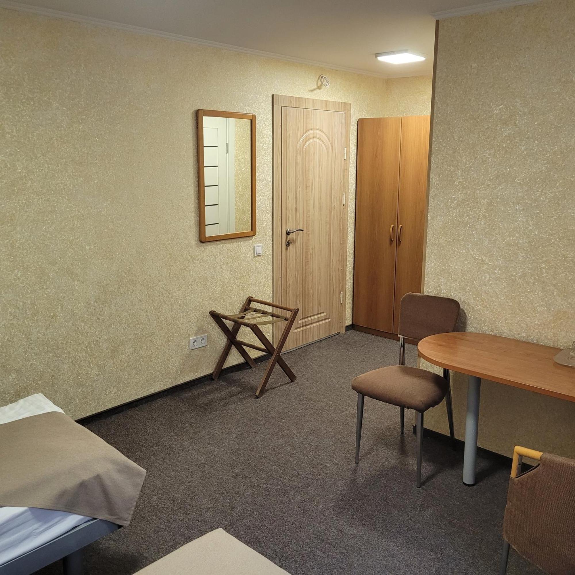 Hotel Express Корпус 2 Kyiv Quarto foto