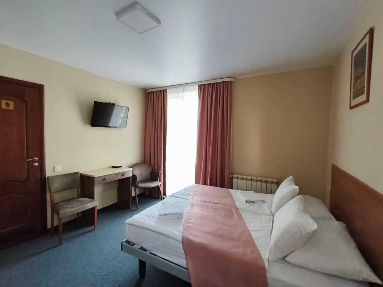 Hotel Express Корпус 2 Kyiv Exterior foto